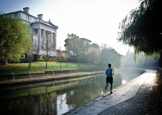 man, runner, running, fitness, canal, sport, fit, workout, active, motivation, lifestyle, fog, river, water, nature, morning, london, regent's park, motivation, motivation, motivation, motivation, motivation. Five fitness creators business models compared: who pays and what gets delivered