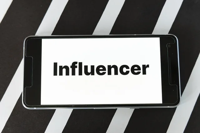 mockup, screen, smartphone, website, blog, word, influencer, brand, branding, marketing, instagram, youtube, facebook, group, community, network, communication, social, connection, platform, internet, influencer, influencer, influencer, influencer, influencer. Which IR35 and rights clauses matter in UK creator contracts?