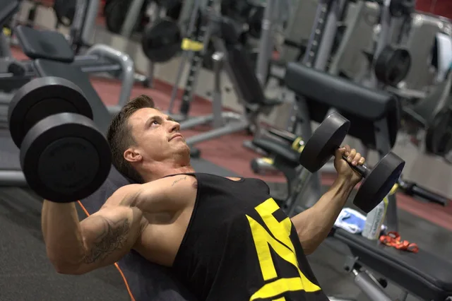 man, training, dumbbells, strengthening, muscles, gym, fitness, athlete, muscular, sport, exercise, bodybuilder, gym, bodybuilder, bodybuilder, bodybuilder, bodybuilder, bodybuilder. Gym marketing: a local fitness creator workflow
